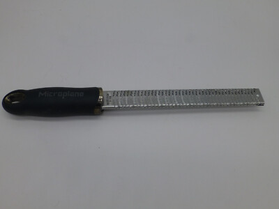Citrus Zester and Cheese Grater, Stainless Steel Non-Slip Microplane Tool EUC