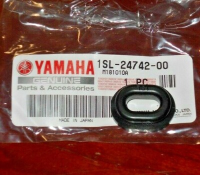 YAMAHA SEAT EXTENSION,GAS TANK ACCESS COVER RUBBER GROMMET YZ250F,WR250F,YZ250FX