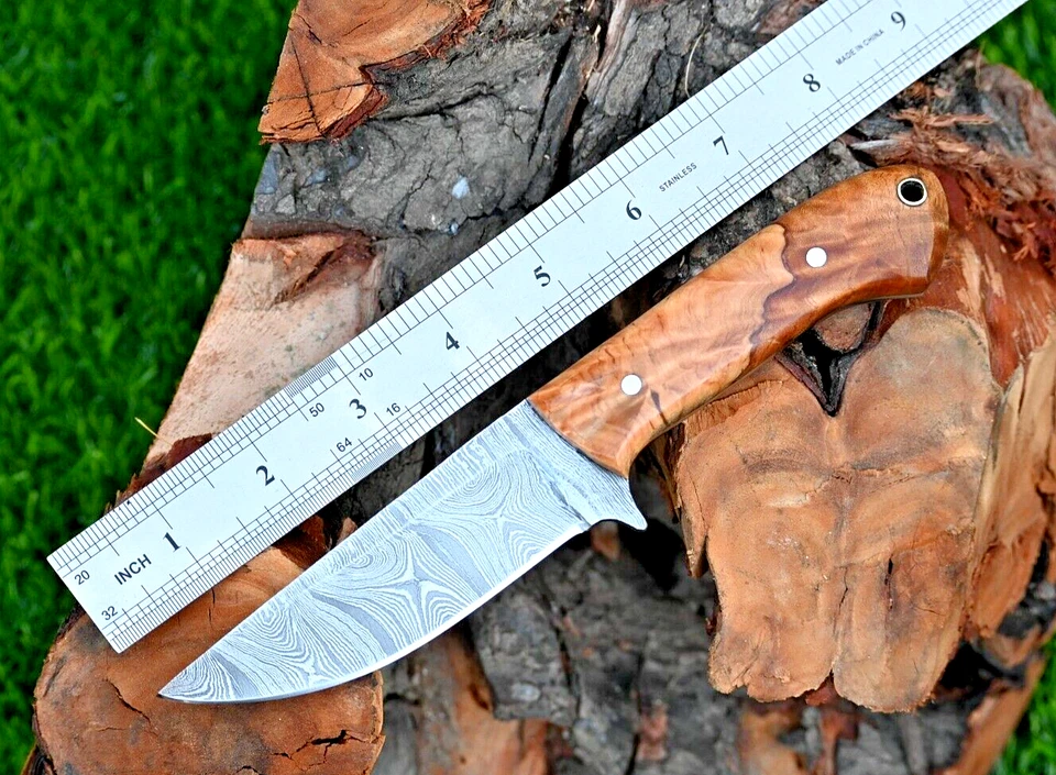 Custom Hand Made Hunting Skinning Knife Forged Damascus Steel Blade 2902 - Image 4 of 4