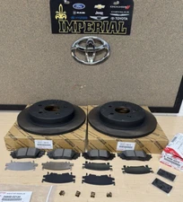 2021-2023 TOYOTA VENZA GENUINE OEM REAR BRAKE KIT OEM ROTORS TCMC PADS & SHIMS