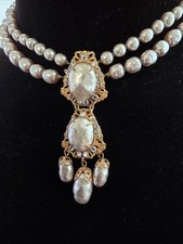 VTG SIGNED  Miriam Haskell BAROQUE PEARLS NECKLACE TRUE VTG PENDANT*CHOKER EUC!