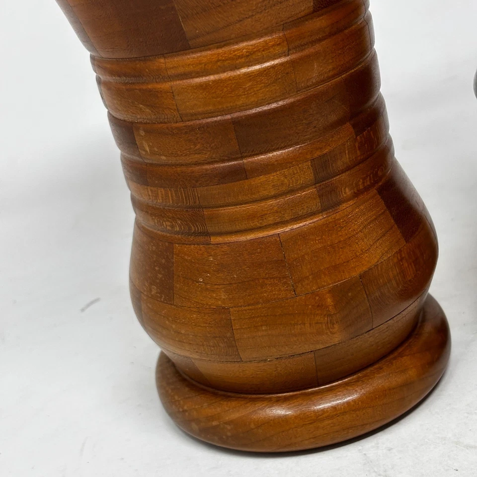 Набор из 2 современных деревянных ваз середины века ручной работы для домашнего декора - Изображение 4 из 4