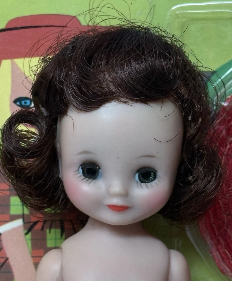 "Muñeca Betsy McCall vintage de personaje americano de 8"" ¡con trajes en tarjetas originales!! Foto 4 de 4