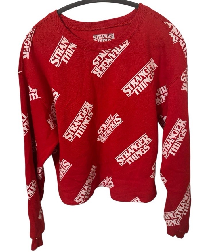 Stranger Things Netflix Red Pullover Sweater *RAR… - image 3