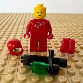 LEGO Space: Classic Red Spaceman, SPACE GUN, sp005, 1593, SUPER MODEL, 1983