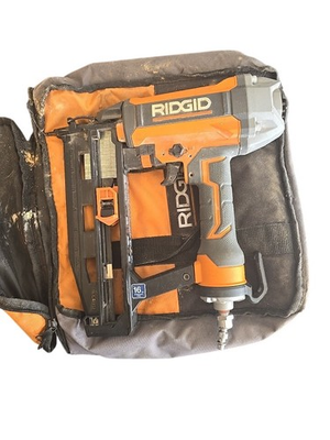 #ad Ridgid R250SFF 16 Gauge 2 1 2 in Finish Nail Gun Tested Working Used $49.99
