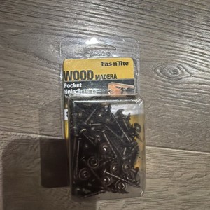Hillman 42168 Pocket Hole Screw Coarse 8 x 1 1/4 100-Pack 1.25 inches, Black