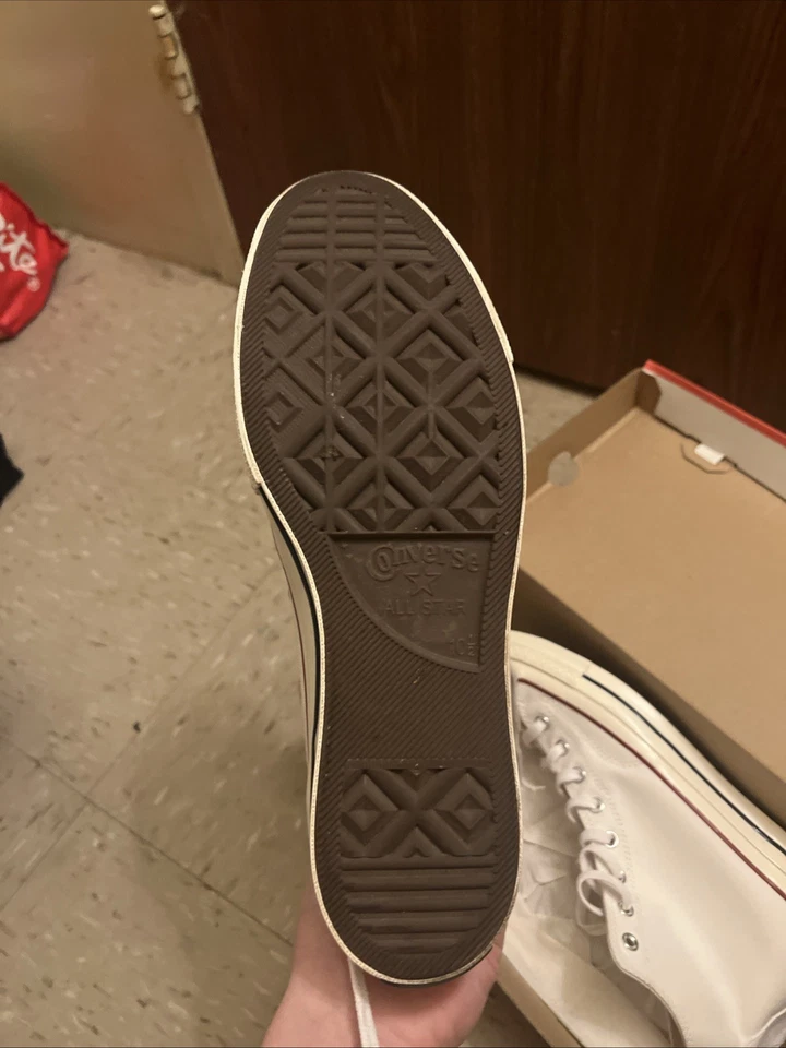 Converses Never Worn Branco/Grannet/Egret | Tamanho 10.5 masculino/12.5 feminino - Imagem 4 de 4