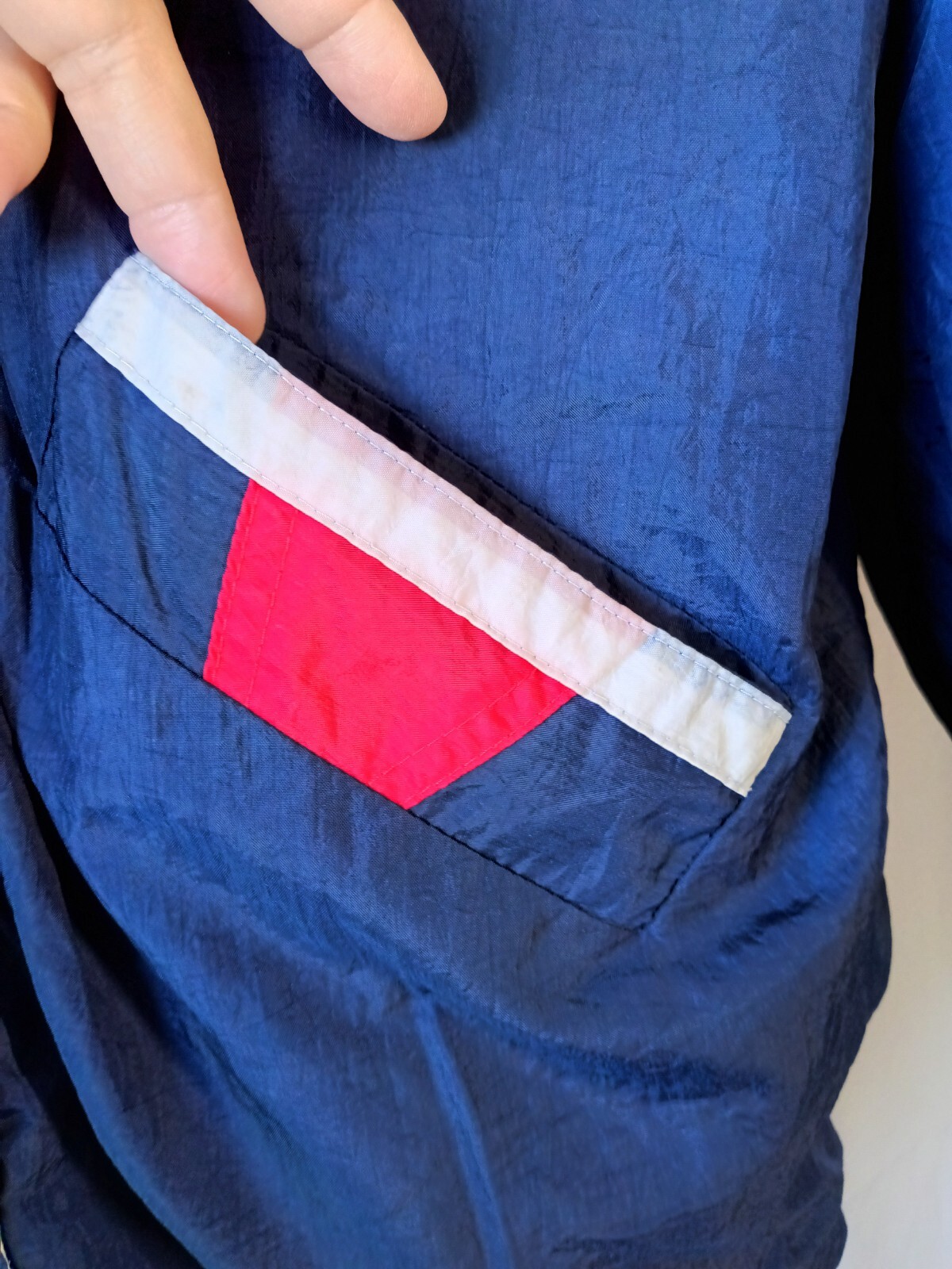 Vintage Basic Editions Windbreaker Jacket 90s Rev… - image 15