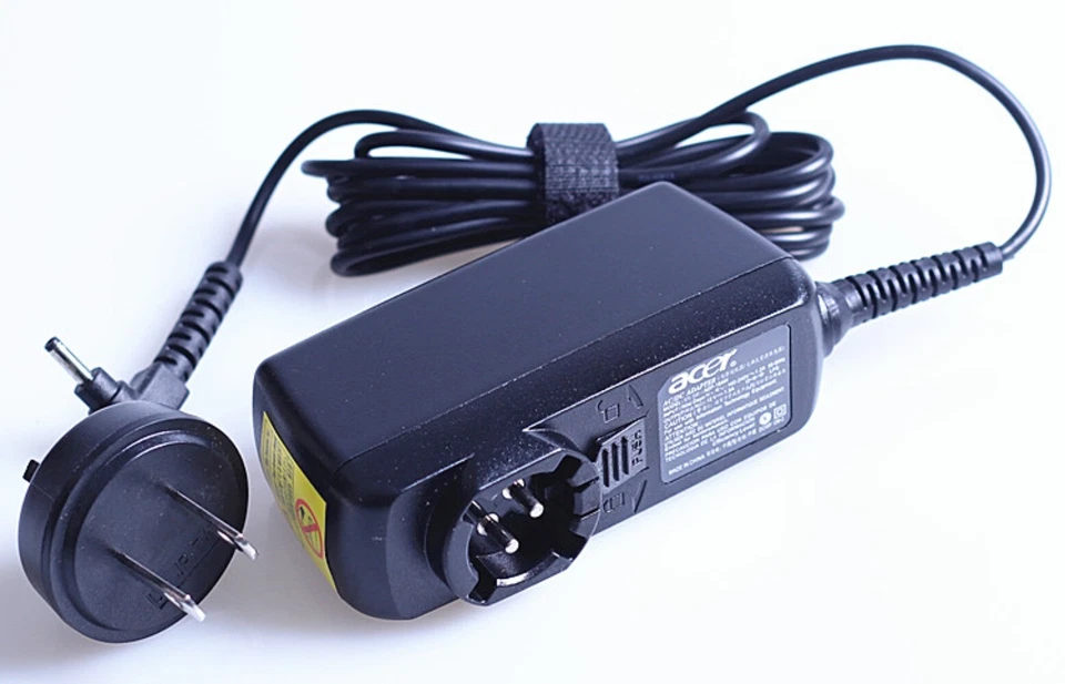 Acer 18W 12V 1.5A Adapter for Tablet Switch SW5 ADP-18TBC 3.0*1.1mm Tip Charger - Image 3 of 4