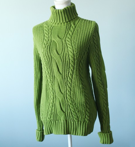 Cotton Cable Knit Turtleneck Sweater 