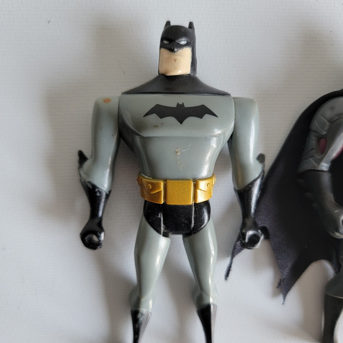 2 BATMAN Maroon & Gold Armor Kenner Superhero Vintage 90s Action