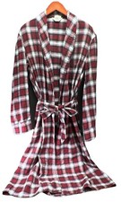 Vintage Pilgrim Imported Fabric All Cotton Plaid Mens L 44 Robe Red Black
