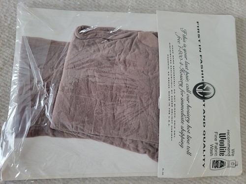 Sheer Delight Exquisite Hosiery Silk Sensation Size 4 Black,Taupe Or Beige - Picture 7 of 10