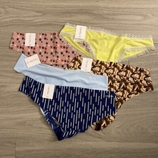 NWT CALVIN KLEIN Panties Set of 5 Thongs Comf...
