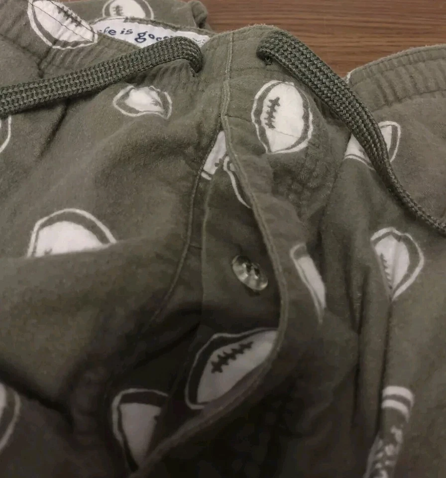 Pijama de franela verde oliva Life Is Good pantalones de salón estampado de fútbol para hombre talla L Foto 4 de 4