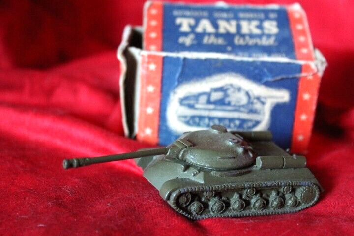 WWII  Comet Metal Products STALIN TANK model Vintage 1943 mfr in Orig Box # 5207