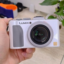 Panasonic LUMIX DMC-LX5 10.1MP 3.8X Optical Zoom Digital Camera White