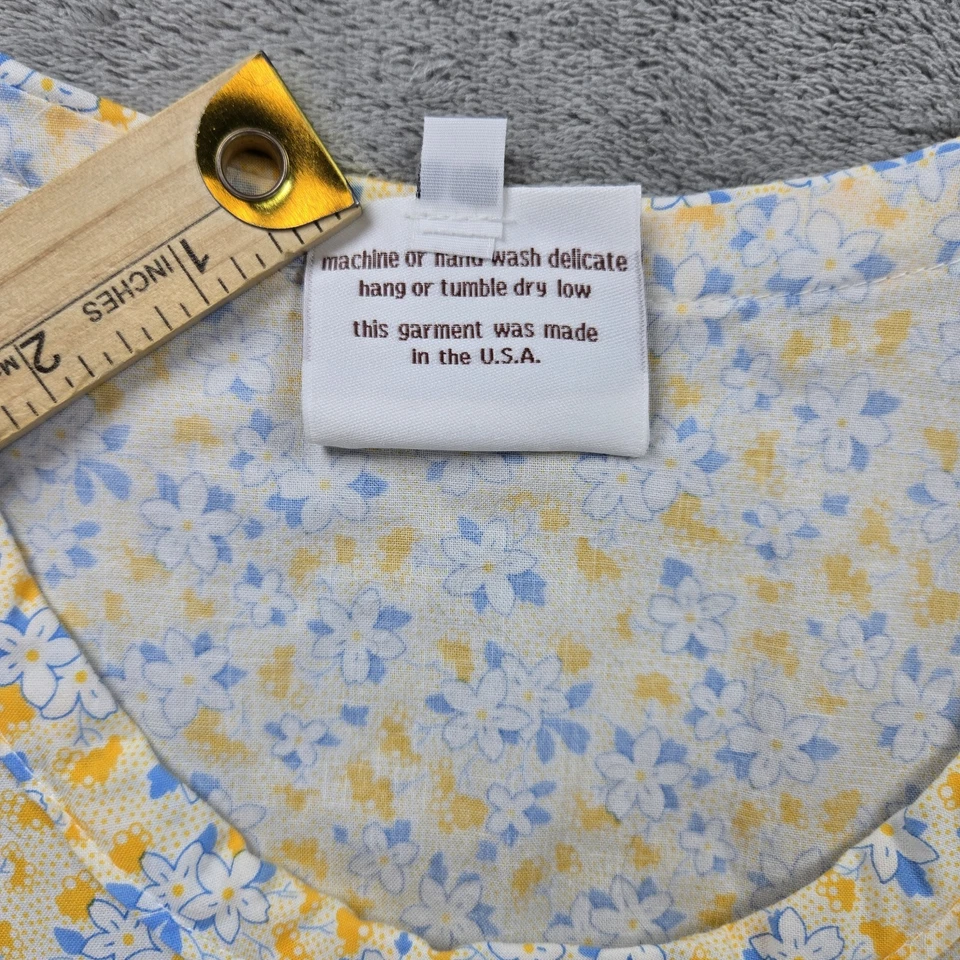 Vestido Heart's Desire By Mary Grace Floral Pradera Estampado Margarita Dobladillo Acanalado Grande  Foto 4 de 4