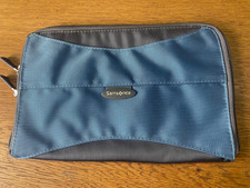 Samsonite Zip Close Travel Wallet/organiser & internal card slots, key fob