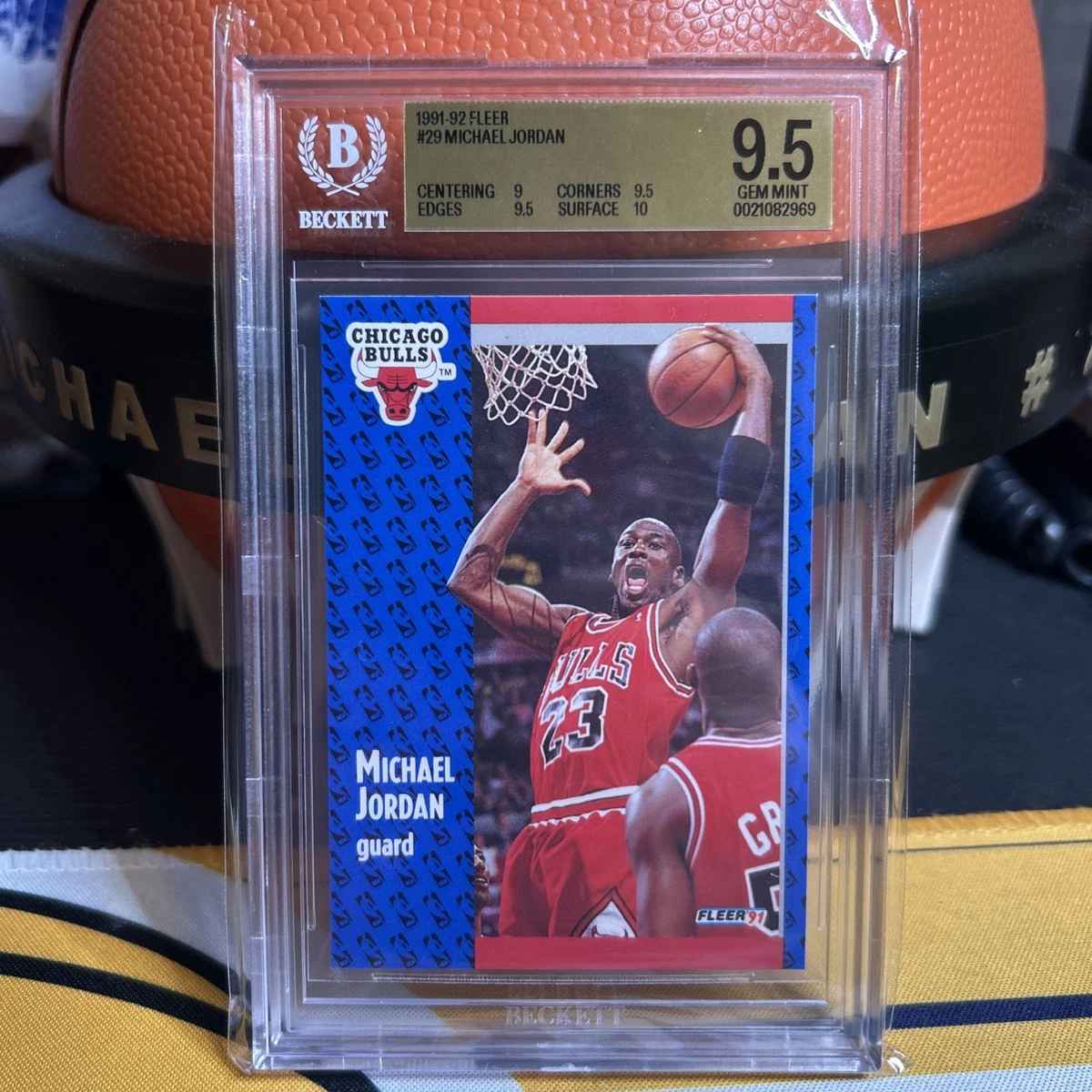 25+ Michael Jordan Basketball 1991-92 Season Sports Trading Cards