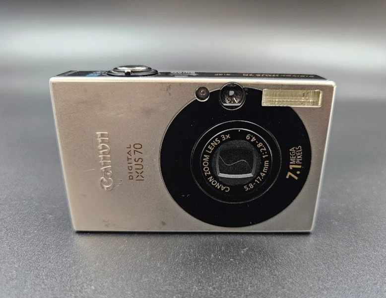 Canon IXUS 70 7.1 MP-Digitalkamera Silber - aktiv - Bild 3 von 4