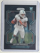 2021 Panini Chronicles - Prizm Black Jaylen Waddle #PB-10 (RC)