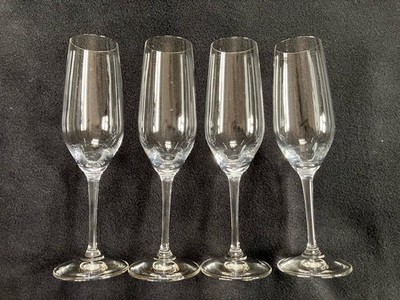 RIEDEL Champagne Flute Crystal Glass VIVANT  8 7/8'' High Lot of 4