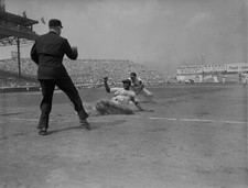 Dodgers Jackie Robinson Sliding Into Base 1948 OLD BASEBALL PHOTO