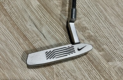 Nike Method Model 001 Precision Milled 303 Right Handed Putter 35 , Wrist Lock