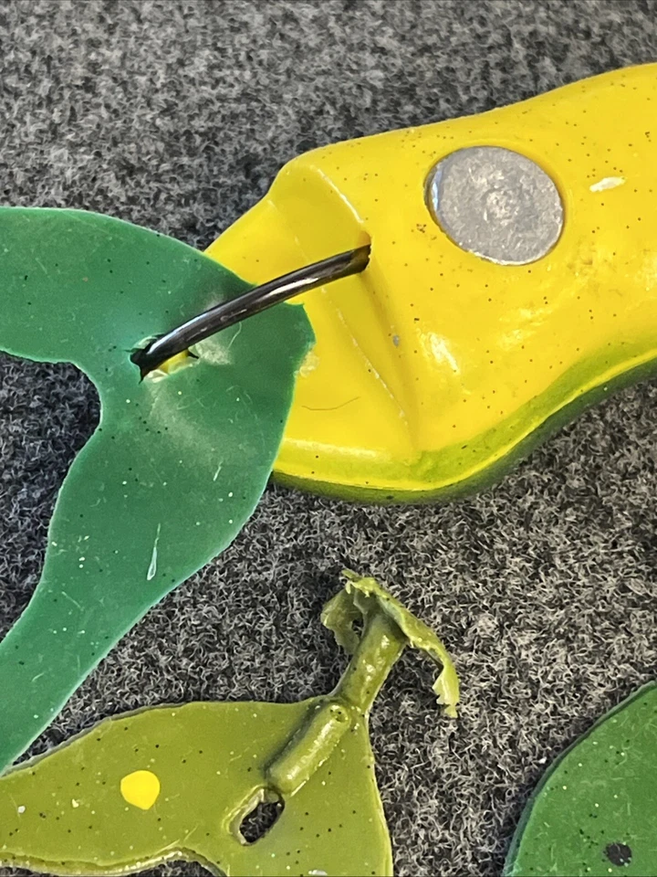 Rana Frogzilla gigante a prueba de enganches RARA con colas adicionales Foto 4 de 4