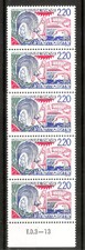FRANCE -1988 N°2556 bande avec " aux doigts coupés " - Cote 75€