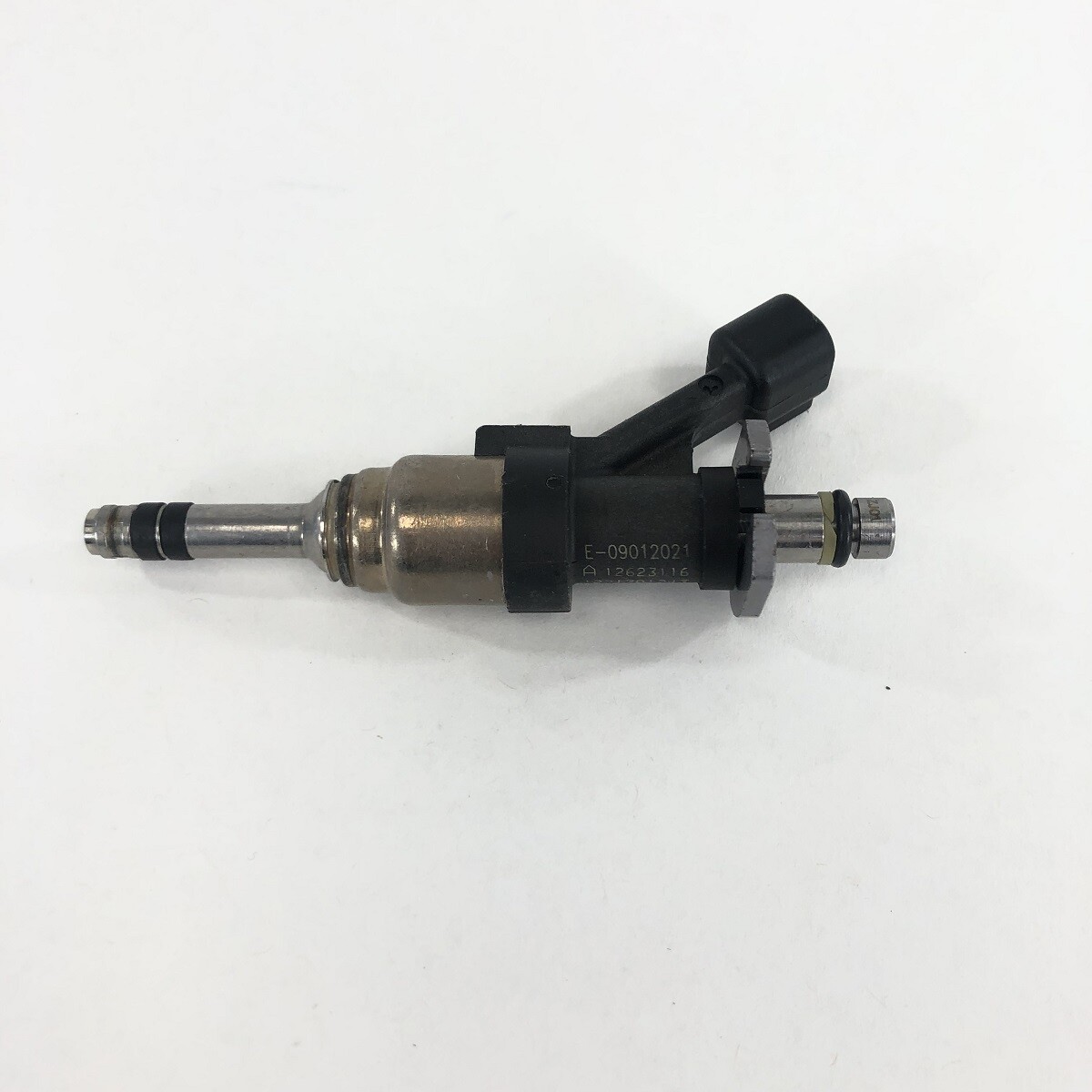 1x Fuel Injector For 2014-2017 Chevrolet 2015-2017 GMC 1500 5.3L ...