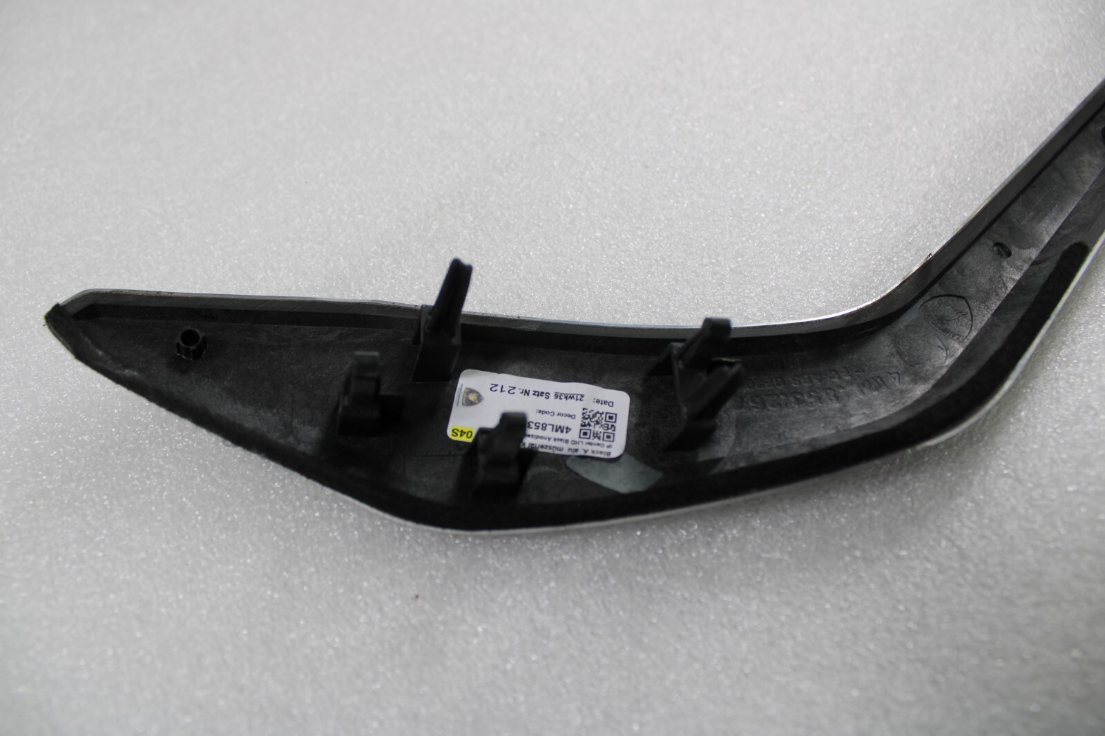Lamborghini Urus, LH, Left, Front Console Upper Trim, Used, P/N 4ML853267D