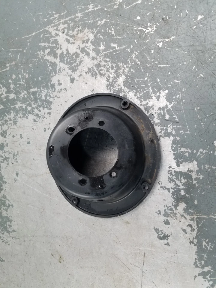 Jeep Wrangler TJ Rubicon 2005 4x4 inserción de cuello de llenado de combustible #8311 VV3 Foto 2 de 4