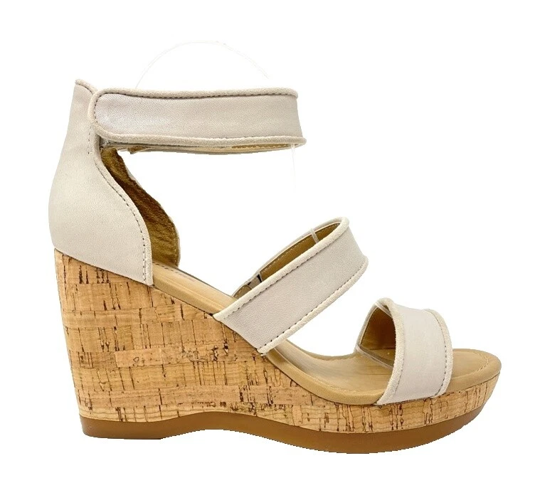 Женские кожаные сандалии на танкетке Hush Puppies