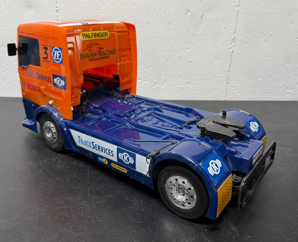 Tamiya  1/14 4WD On-Road Euro Truck TT-01 RTR ready to run - Image 4 of 4