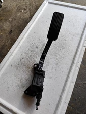 Chevrolet Epica 2008 2.0/Accelerator throttle pedal/96408078