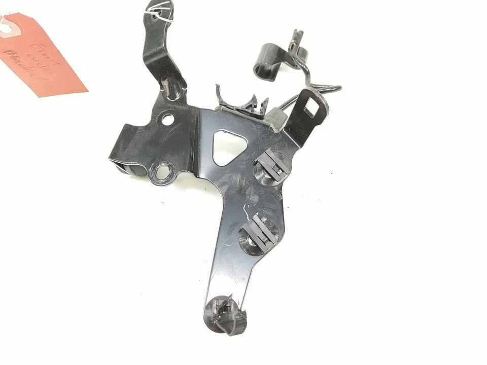 Soporte de montaje delantero de cable 16 Honda CTX700 Foto 3 de 4