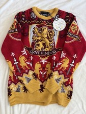 Harry Potter Wizarding World Gryffindor Sweater , Size M