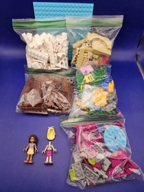 2013 Lego Friends 41008 HEARTLAKE CITY POOL 99% COMPLETE w Fig + Manual NO BOX