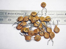 3 pF NPO Ceramic Disk Capacitors, qty 25