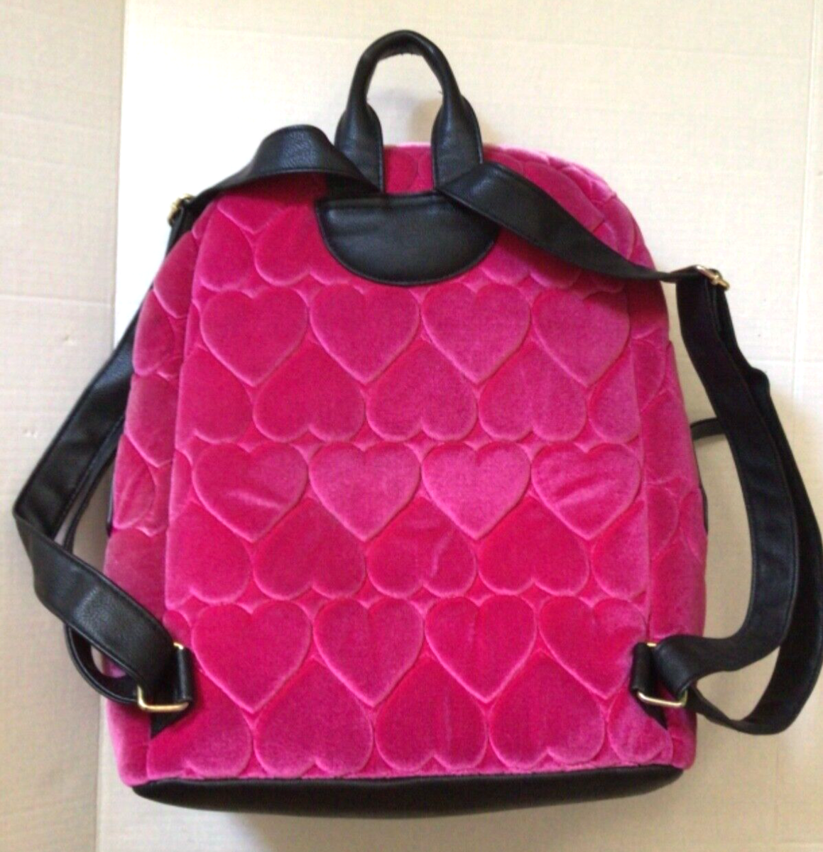Betsey Johnson Quilted Hearts Velvet Hot Pink Fuchsia  display picture 1