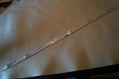 LED STRIP CRH-K323535T030746F-Rev1.1C 32'' PROSCAN PLDEDV3292-UK-B, HV320WX2-206