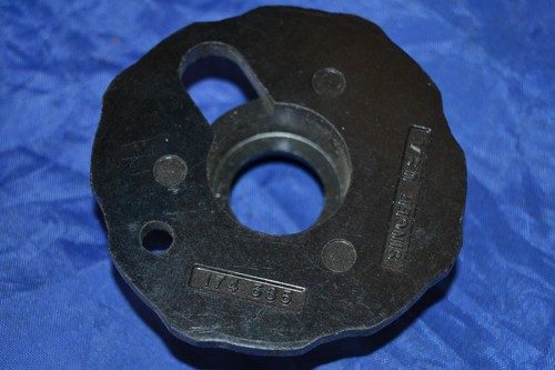 SINGER 13 TOP HAT FASHION DISC 174535 FAGOTTING SINGER SEW MACHINE ORIGINAL - Picture 2 of 2