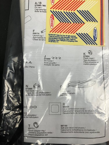 3 Very Unusual Estes Flying Model Rocket Kits: Flip-Flyer, Hex 3, Twin Factor - Picture 6 of 15