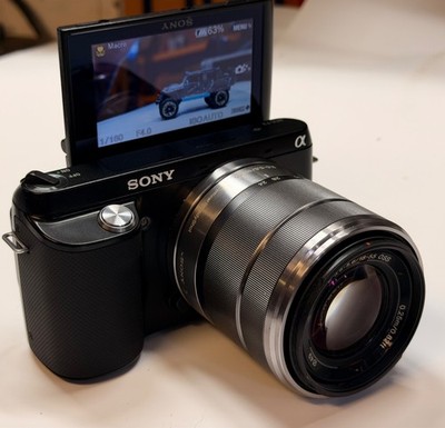 Sony  NEX-F3 16.1MP Mirrorless Interchangeable Lens Camera w/ Sony 18-55 lens