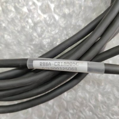 1PC NEW for Omron R88A-CR1A005C Servo Encoder Cable 5M 1 year warranty