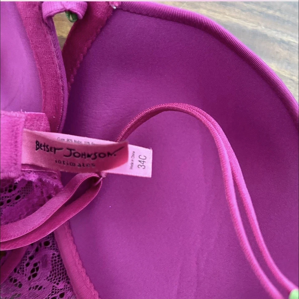 Sujetador Y2K Betsy Johnson Rosa Caliente Talla 34C Acolchado Con Aros Foto 4 de 4