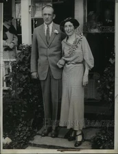 1934 Press Photo Louis F. Swift Jr. & Wife Elizabeth Chase After Wedding
